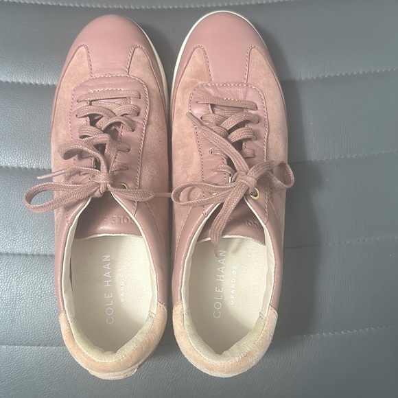 Cole Haan Crosscourt Sneaker Women 8.5 EUC Pink Rose - Picture 1 of 7